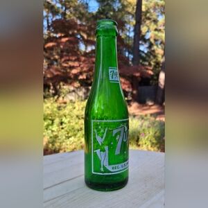 Vintage 1970's 7UP Green Glass Bottle 7 Bubble Swim
